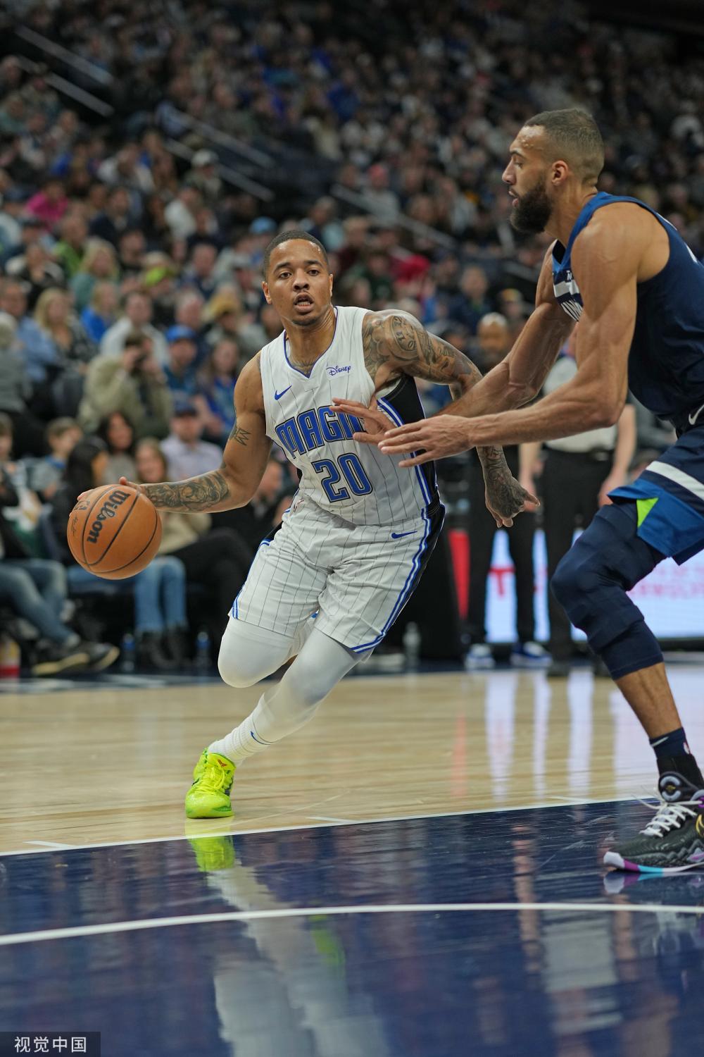 让人对其未 让人对其未