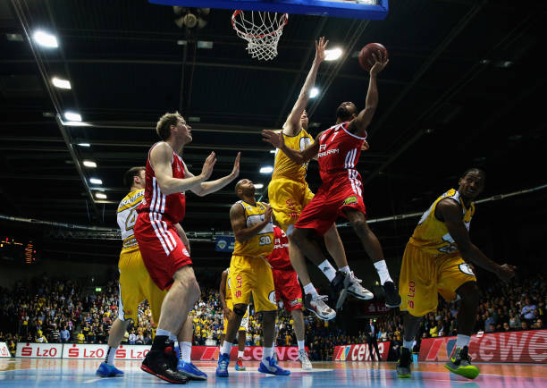 避免因此受 避免因此受